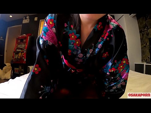 ❤️ Gənc cosplay qız bir atlı qadında fışqırma ilə orgazm olmaq üçün cinsi sevir. Həvəskar videoda ənənəvi yapon geyimində tüklü pişik və gözəl döşləri olan asiyalı qız sikişmə oyuncaqları ilə mastürbasyon nümayiş etdirir. Sakura 3 OSAKAPORN. ️❌ Sikişmə videosu bizdə ☑
