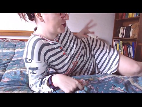 ❤️ Bu böyük qara xoruzu ağzına al kiçik qul ️❌ Sikişmə videosu bizdə ☑